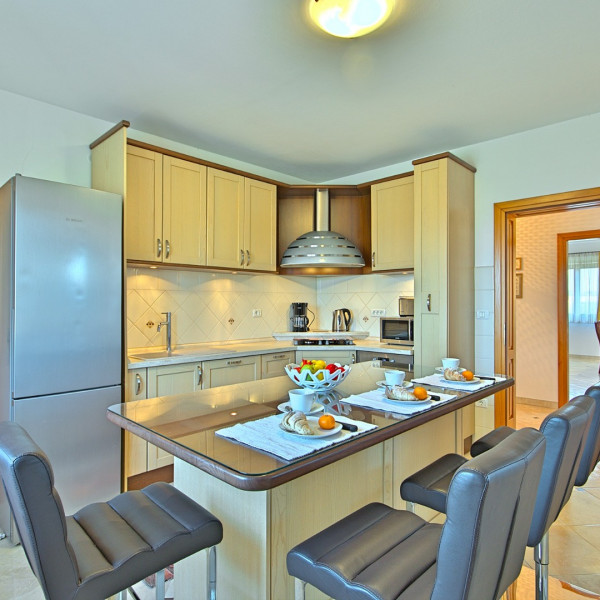 Villa Toneli, Villa Toneli Barban